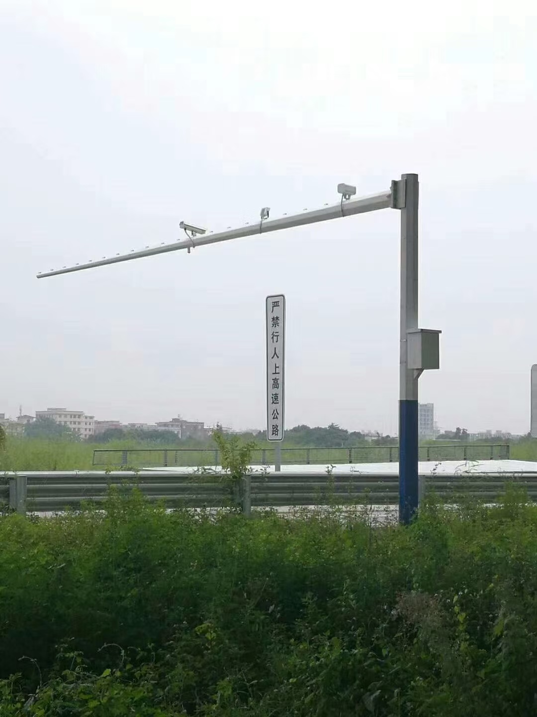 4米监控杆